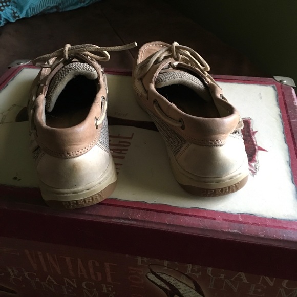 Sperry - Picture 2 of 3